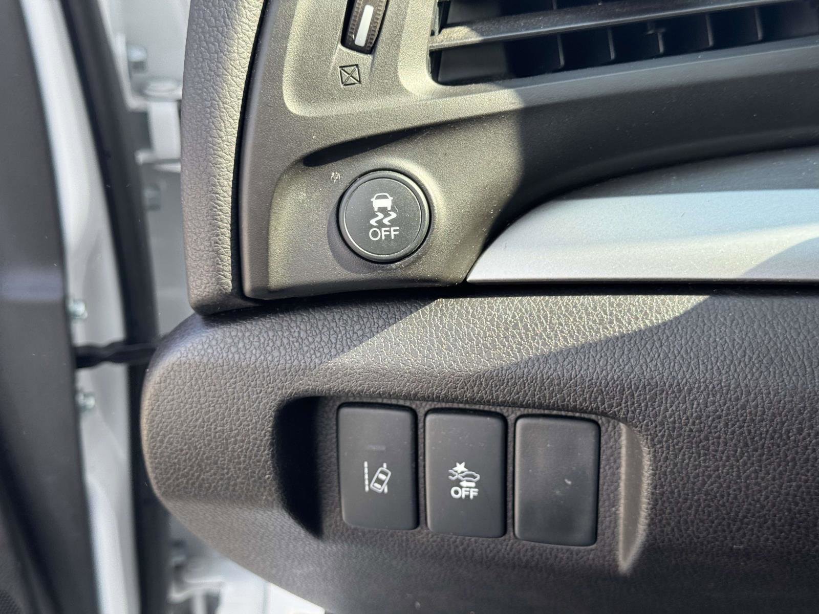 Used 2018 Acura ILX image 19