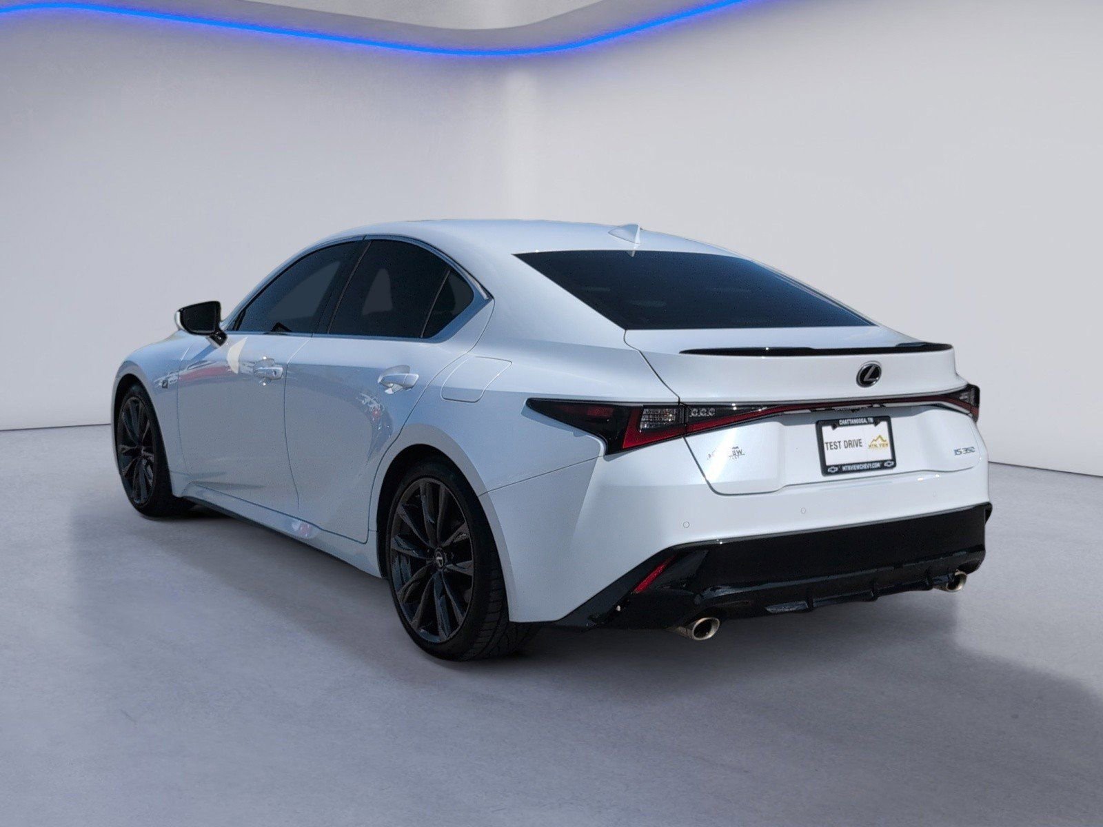 Used 2022 Lexus IS 350 F Sport RWD image 10