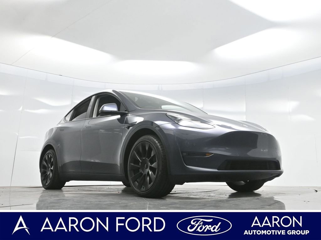 Used 2021 Tesla Model Y Long Range AWD/4WD image 2
