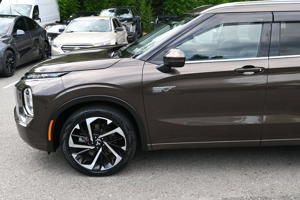 Used 2024 Mitsubishi Outlander SEL Black Edition AWD/4WD image 7