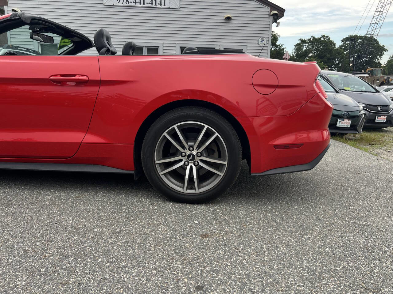 Used 2015 Ford Mustang Premium image 26