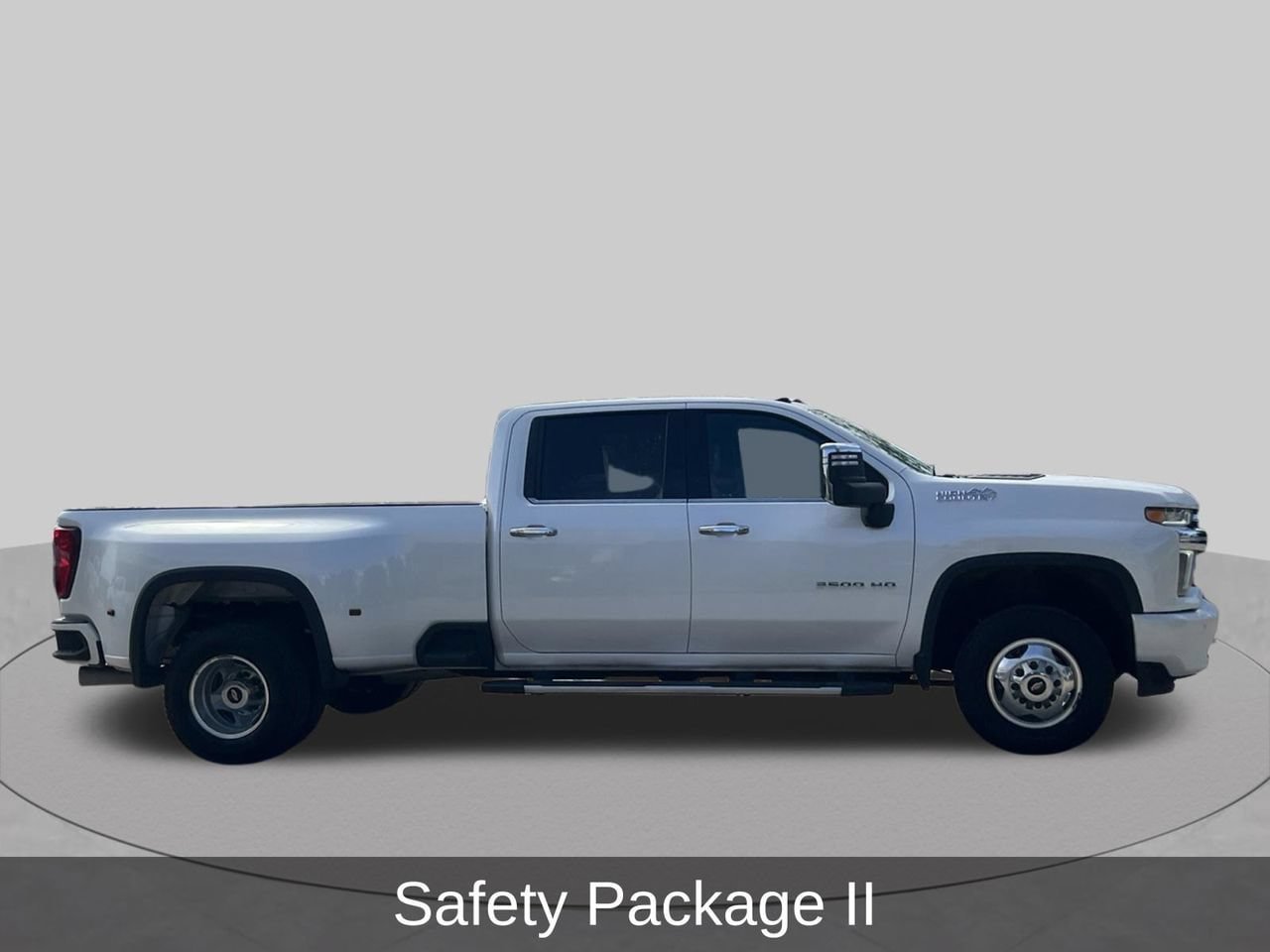 Used 2022 Chevrolet Silverado 3500 High Country AWD/4WD image 6