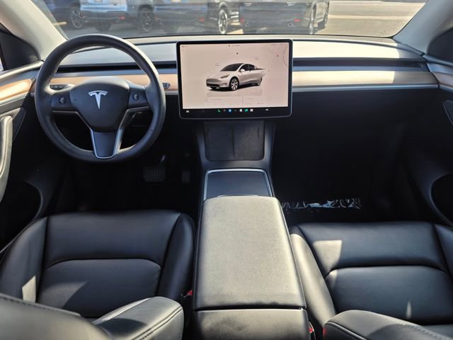 Used 2022 Tesla Model Y Long Range AWD/4WD image 22