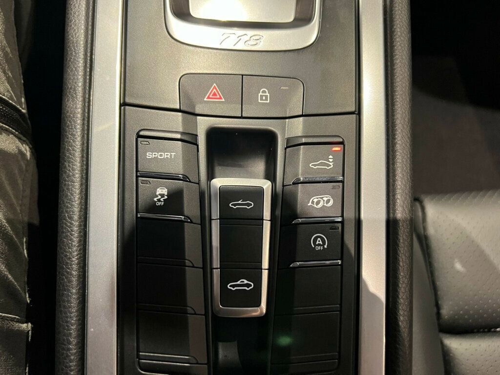 Used 2024 Porsche 718 Boxster S image 27