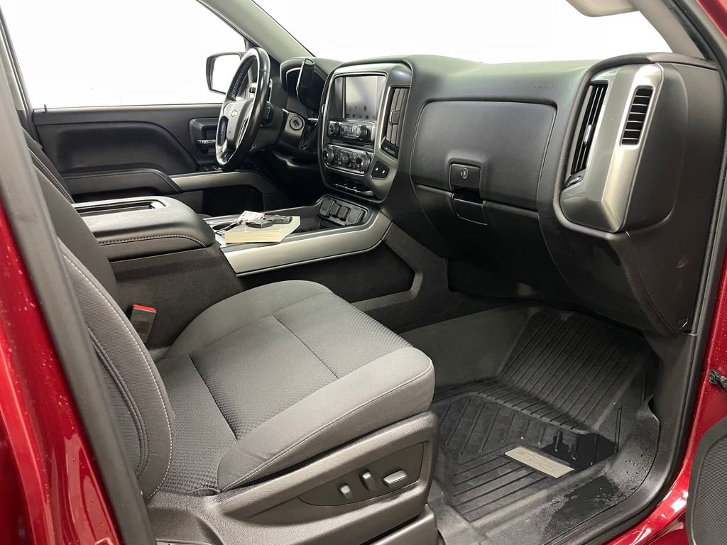Used 2018 Chevrolet Silverado 1500 LT w/ All Star Edition image 37