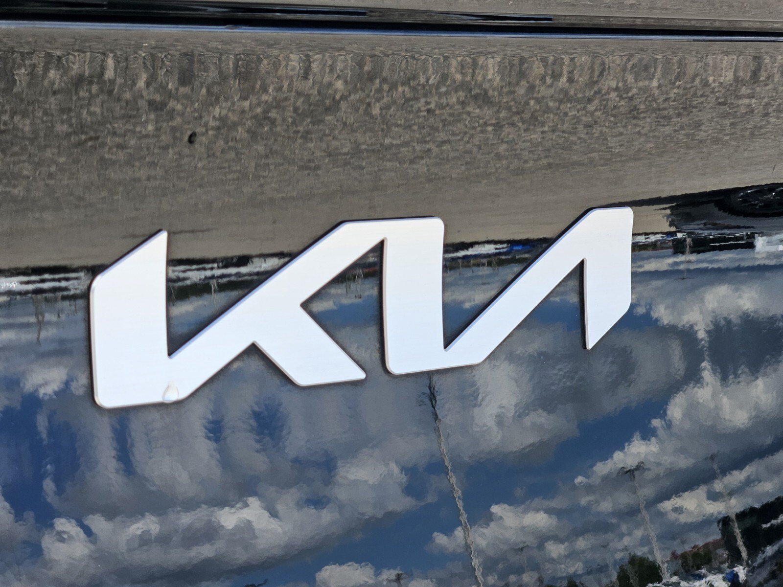 Used 2023 Kia Sportage EX FWD image 15