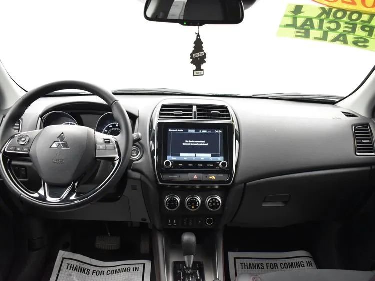 Used 2025 Mitsubishi Outlander Sport ES AWD/4WD image 19