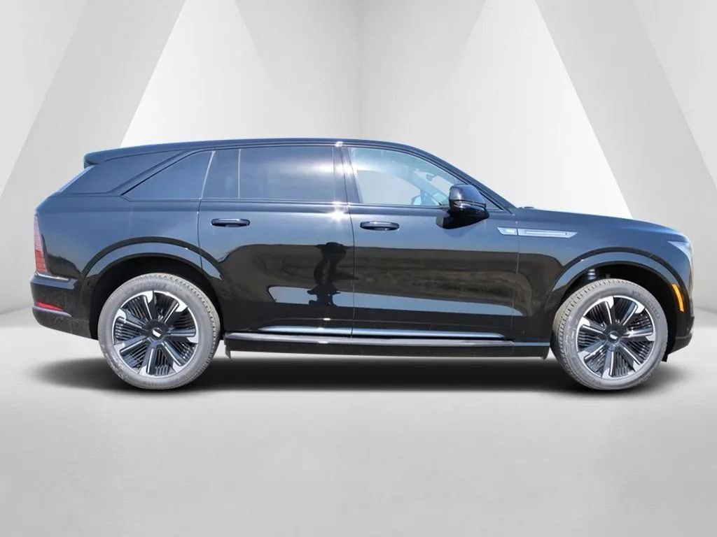 Used 2025 Cadillac Escalade IQ Sport 2 AWD/4WD image 8