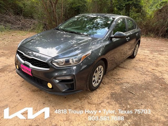 Used 2021 Kia Forte Sedan FWD image 3