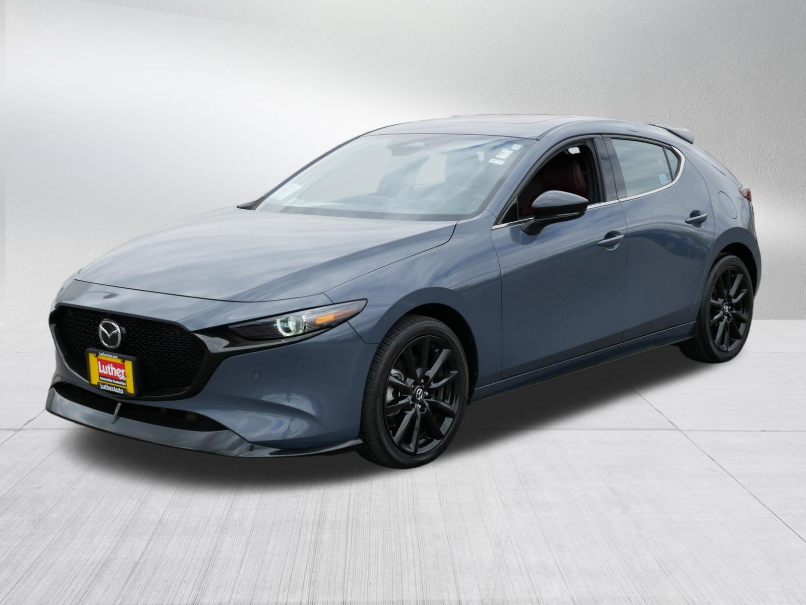 Used 2024 MAZDA MAZDA3 Hatchback w/Premium Plus Pkg AWD/4WD image 3