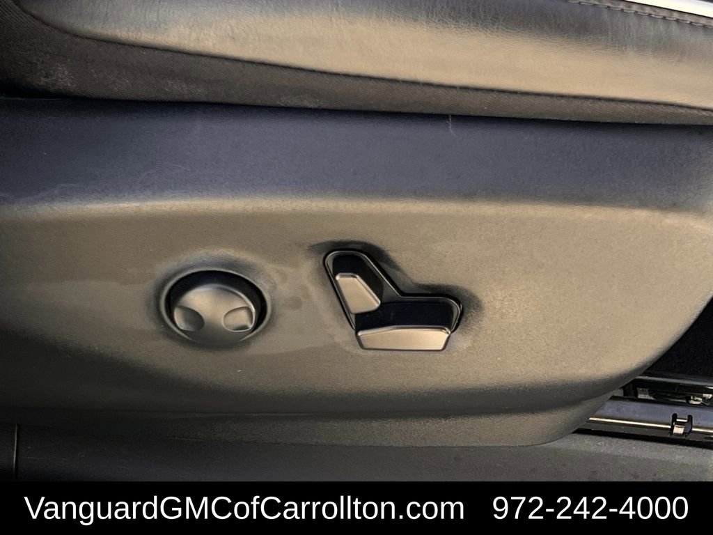 Used 2023 Chrysler Pacifica Limited image 27