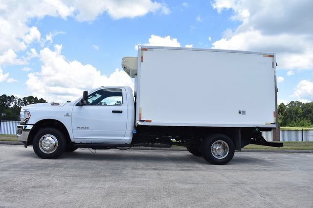 Used 2021 RAM 3500 Tradesman w/ Chrome Appearance Group RWD image 8