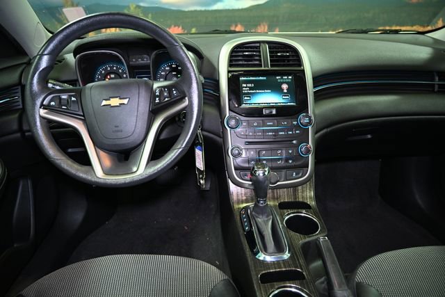 Used 2016 Chevrolet Malibu LT image 53