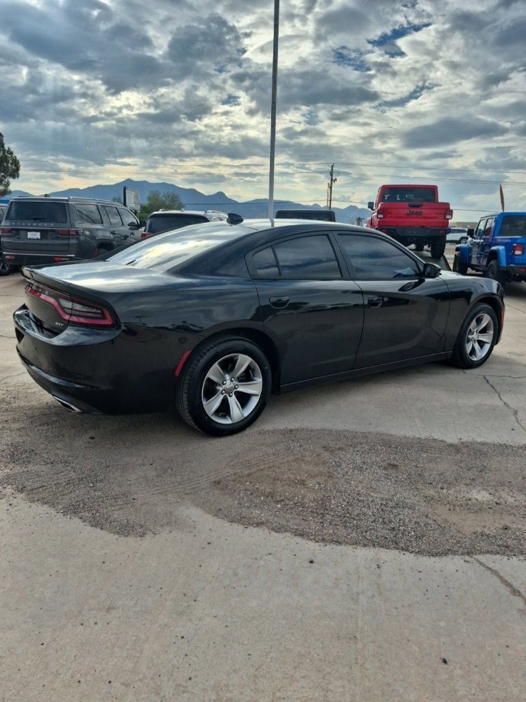 Certified 2018 Dodge Charger SXT Plus image 5