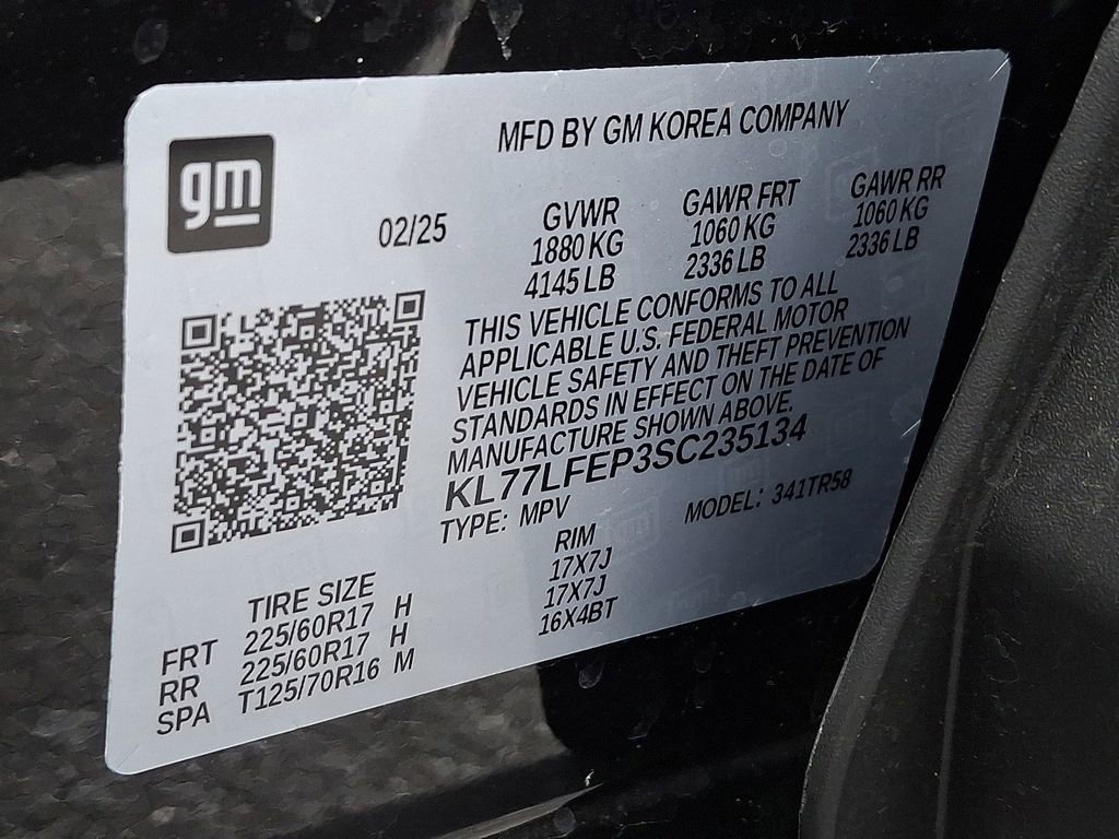 Used 2025 Chevrolet Trax LS image 19