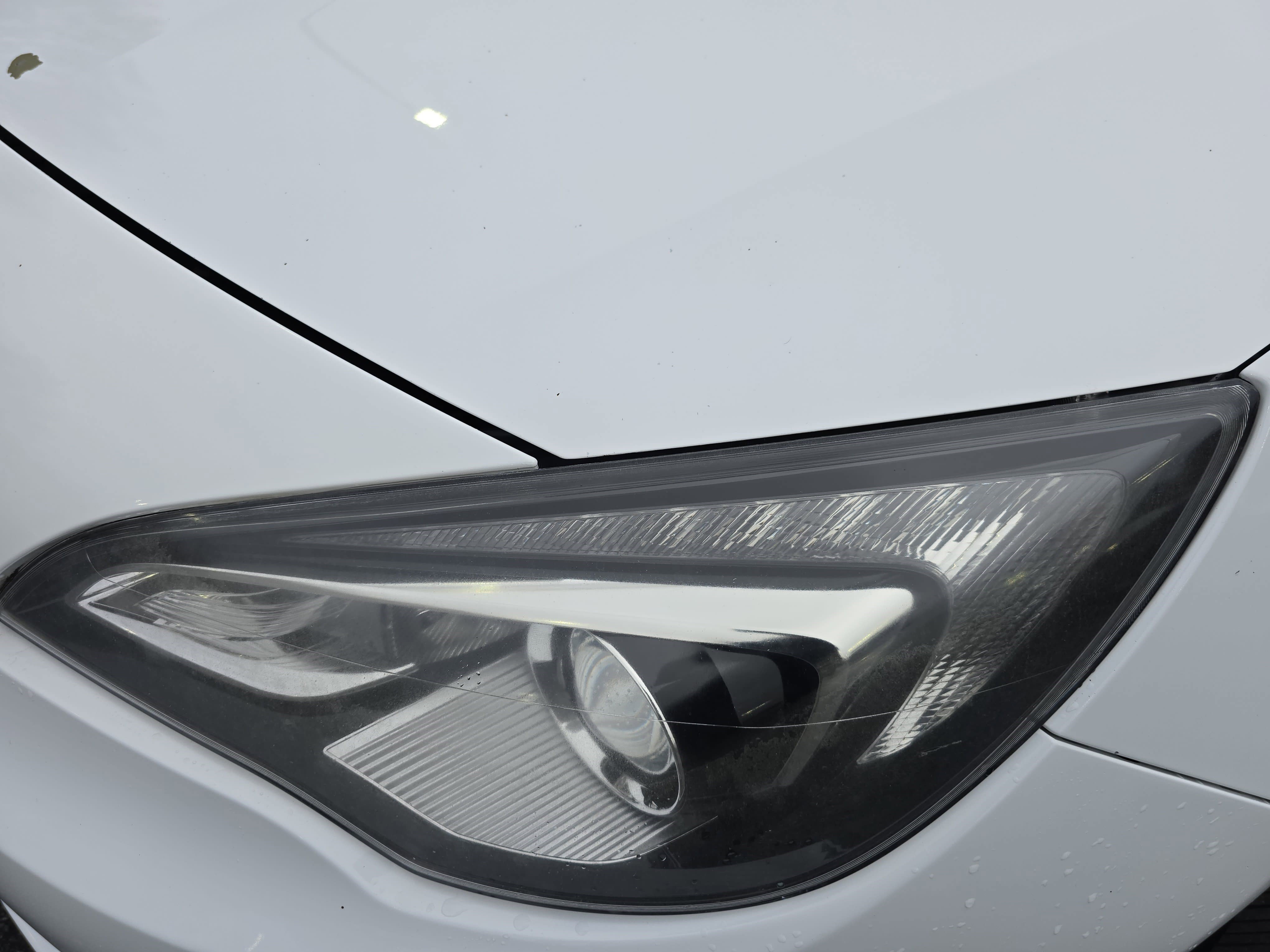 Used 2016 Buick Cascada Premium image 31