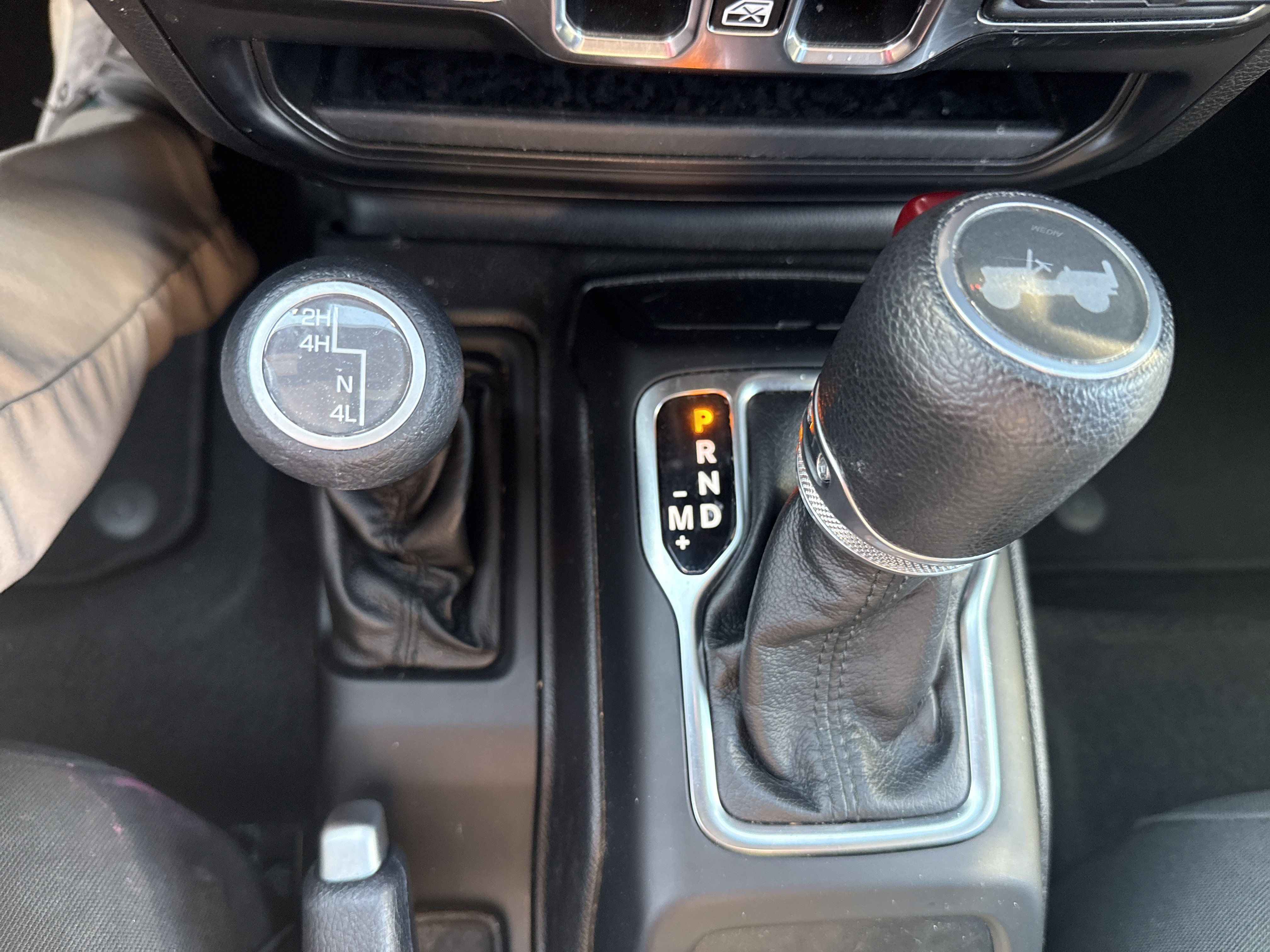 Used 2021 Jeep Wrangler Unlimited Sport AWD/4WD image 28