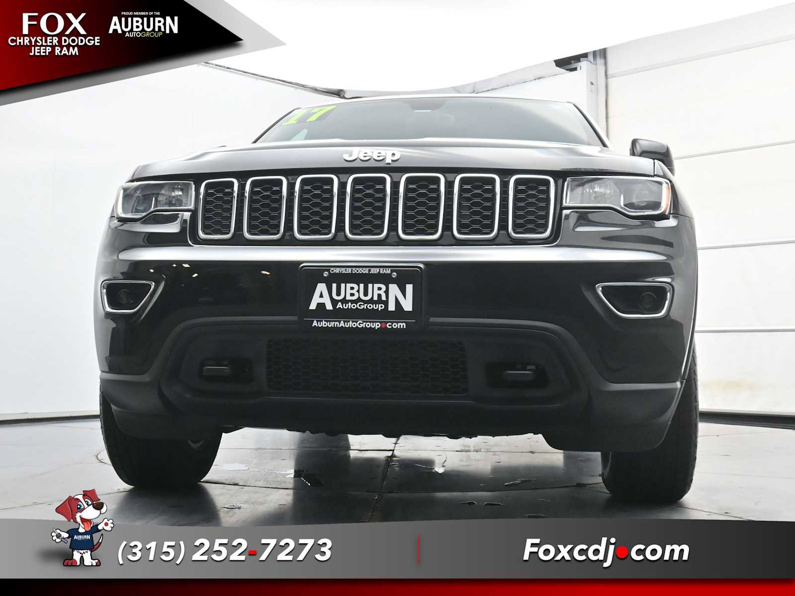 Used 2017 Jeep Grand Cherokee Laredo w/ Quick Order Package 23E AWD/4WD image 21