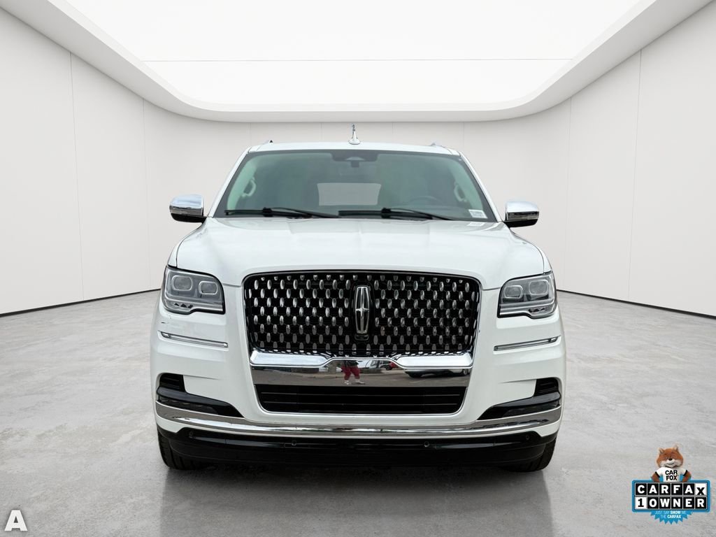 Used 2024 Lincoln Navigator L Black Label AWD/4WD image 5