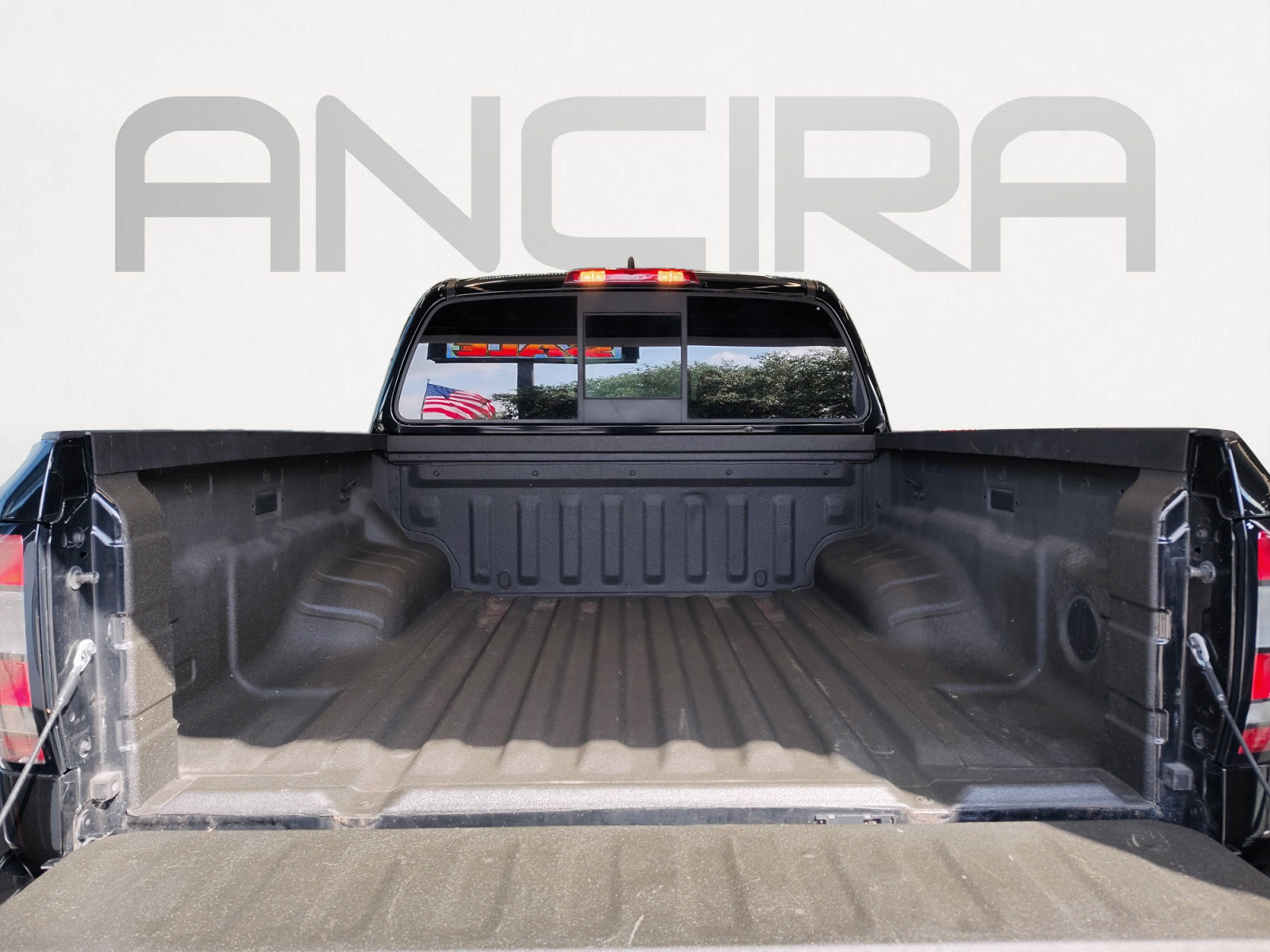 Used 2022 Nissan Frontier SV AWD/4WD image 13