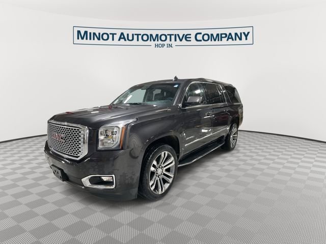Used 2017 GMC Yukon XL Denali w/ Open Road Package AWD/4WD image 4