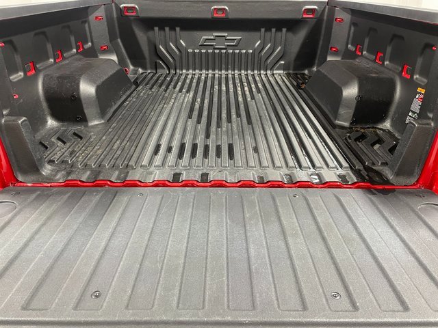 Used 2022 Chevrolet Silverado 1500 LT image 24
