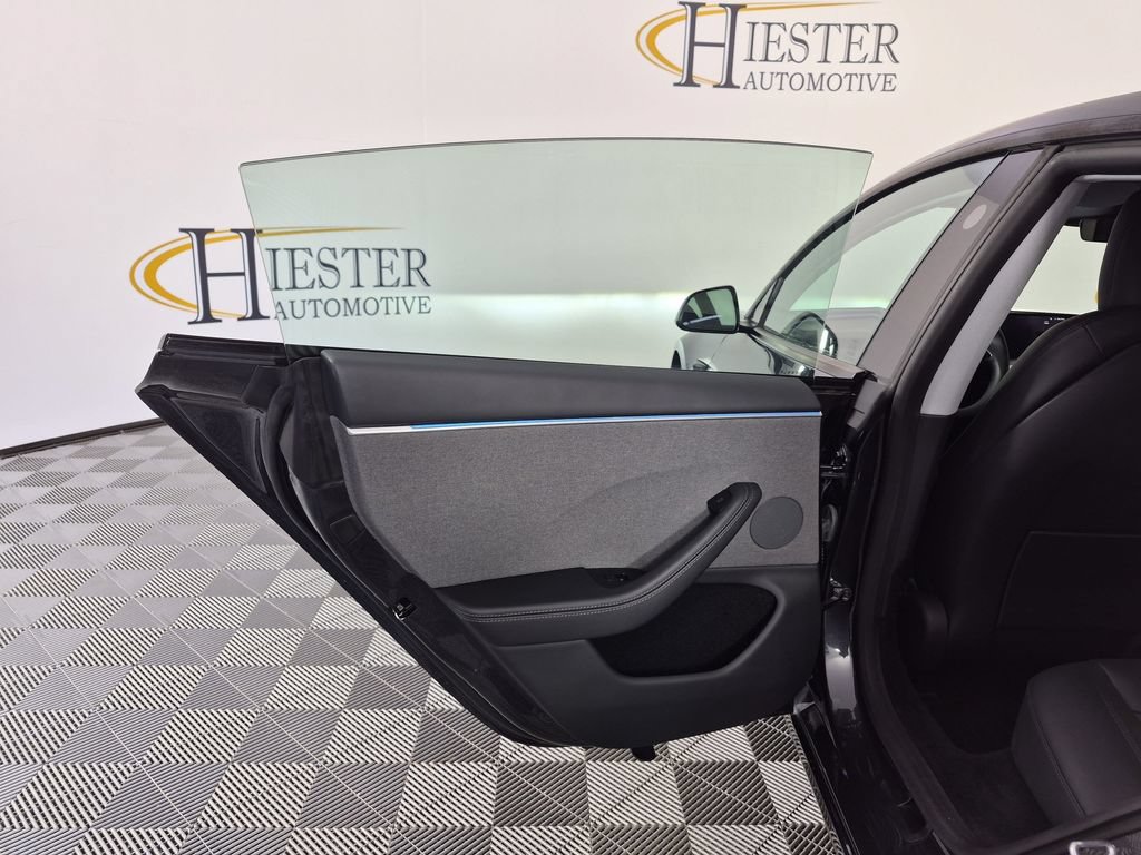 Used 2025 Tesla Model 3 RWD image 35