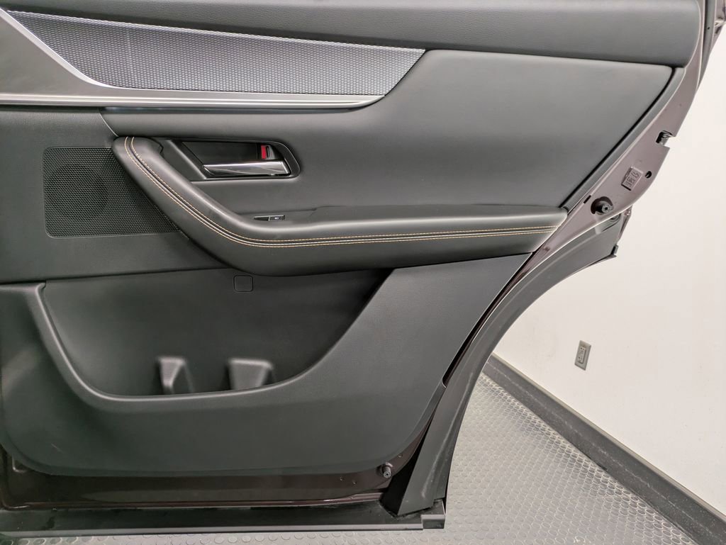 Certified 2025 MAZDA CX-90 3.3 Turbo S w/ Premium Package image 25