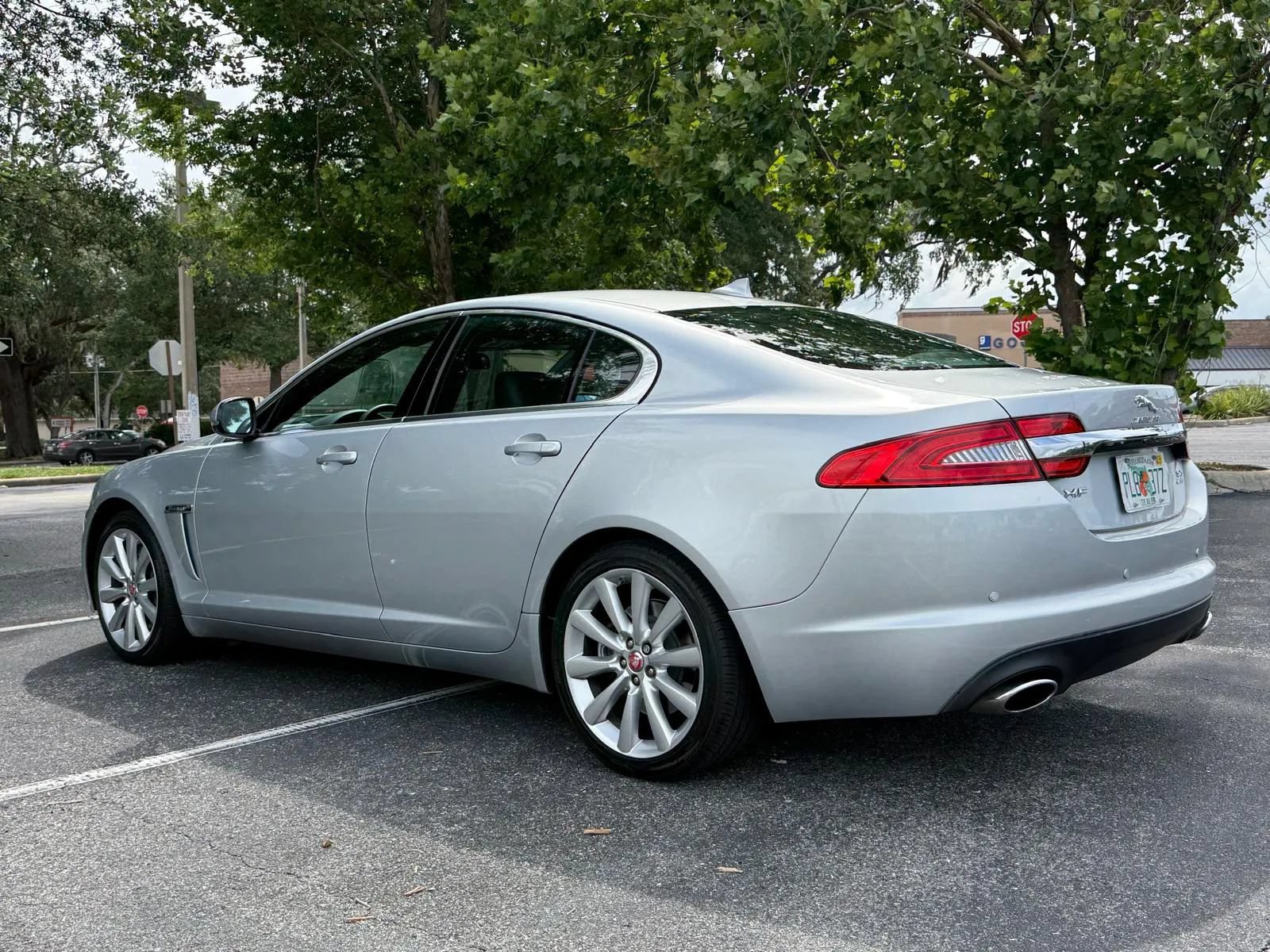 Used 2014 Jaguar XF 3.0 AWD/4WD image 7