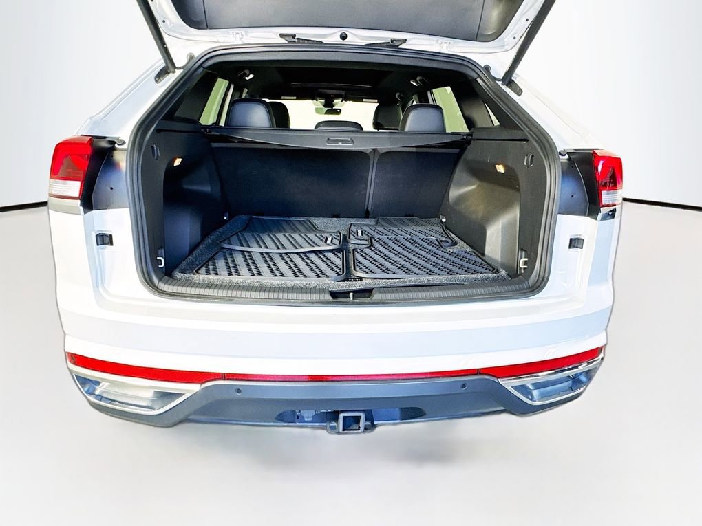 Used 2023 Volkswagen Atlas Cross Sport SEL image 26