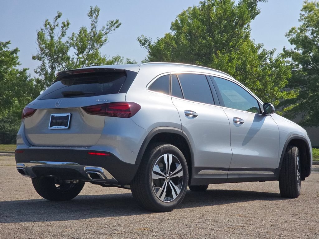 New 2026 Mercedes-Benz GLA 250 4MATIC image 16