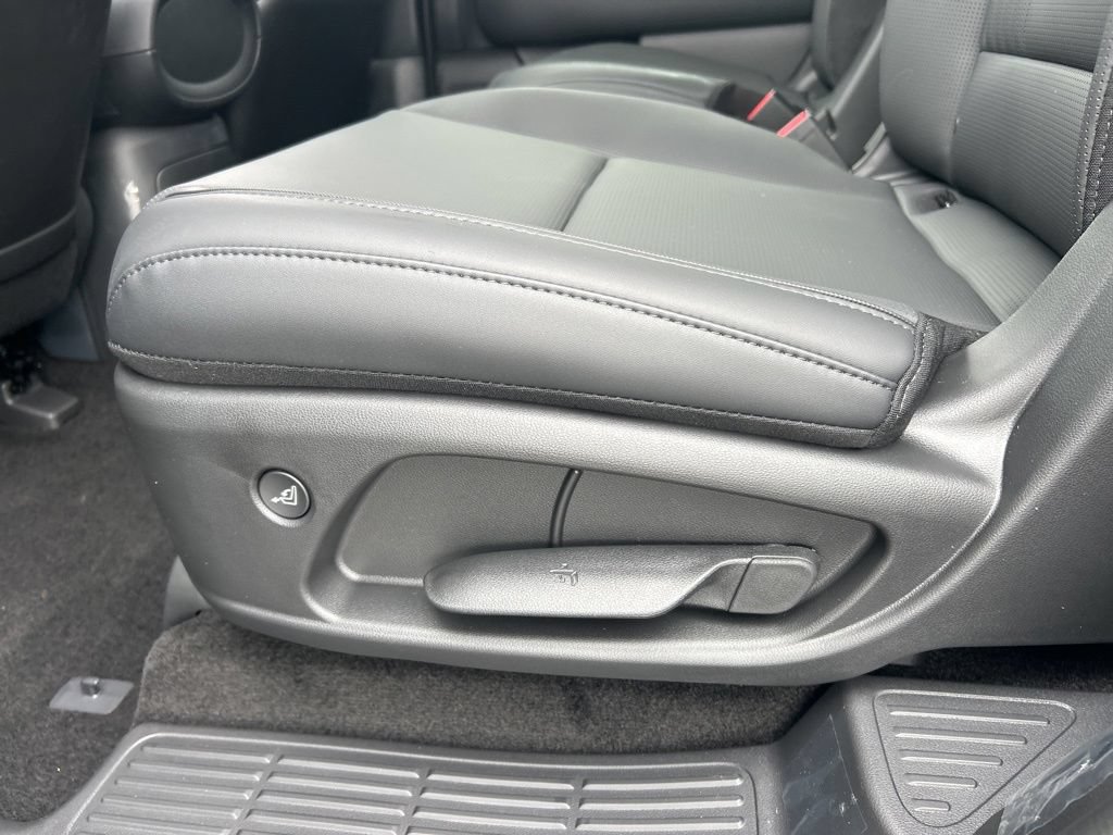 New 2026 Hyundai Palisade SEL Premium FWD image 13
