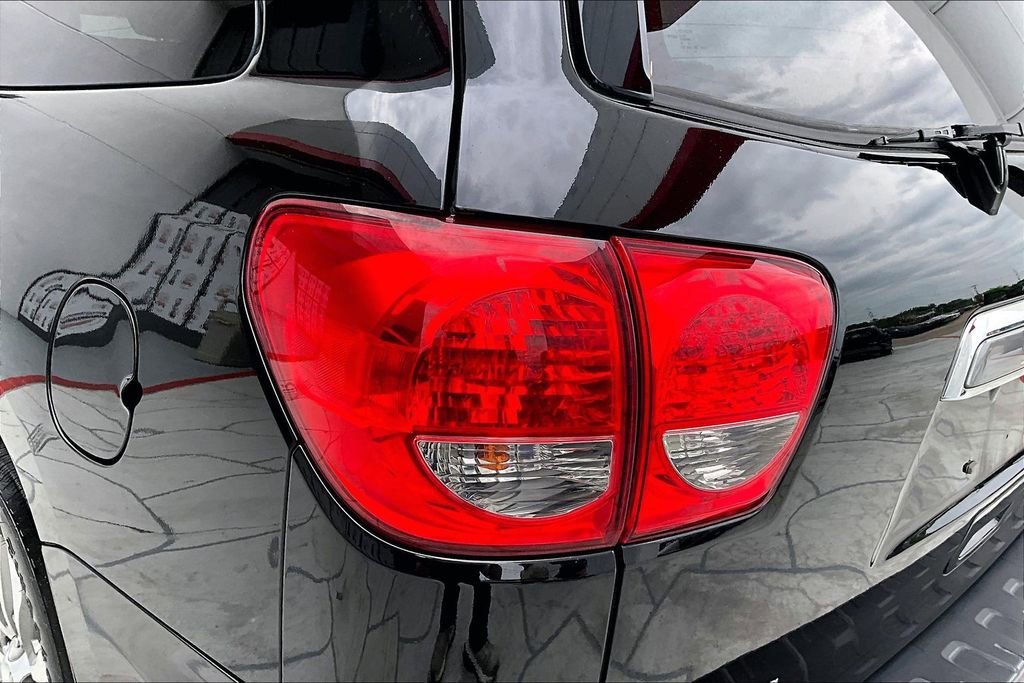 Used 2017 Toyota Sequoia Limited AWD/4WD image 21