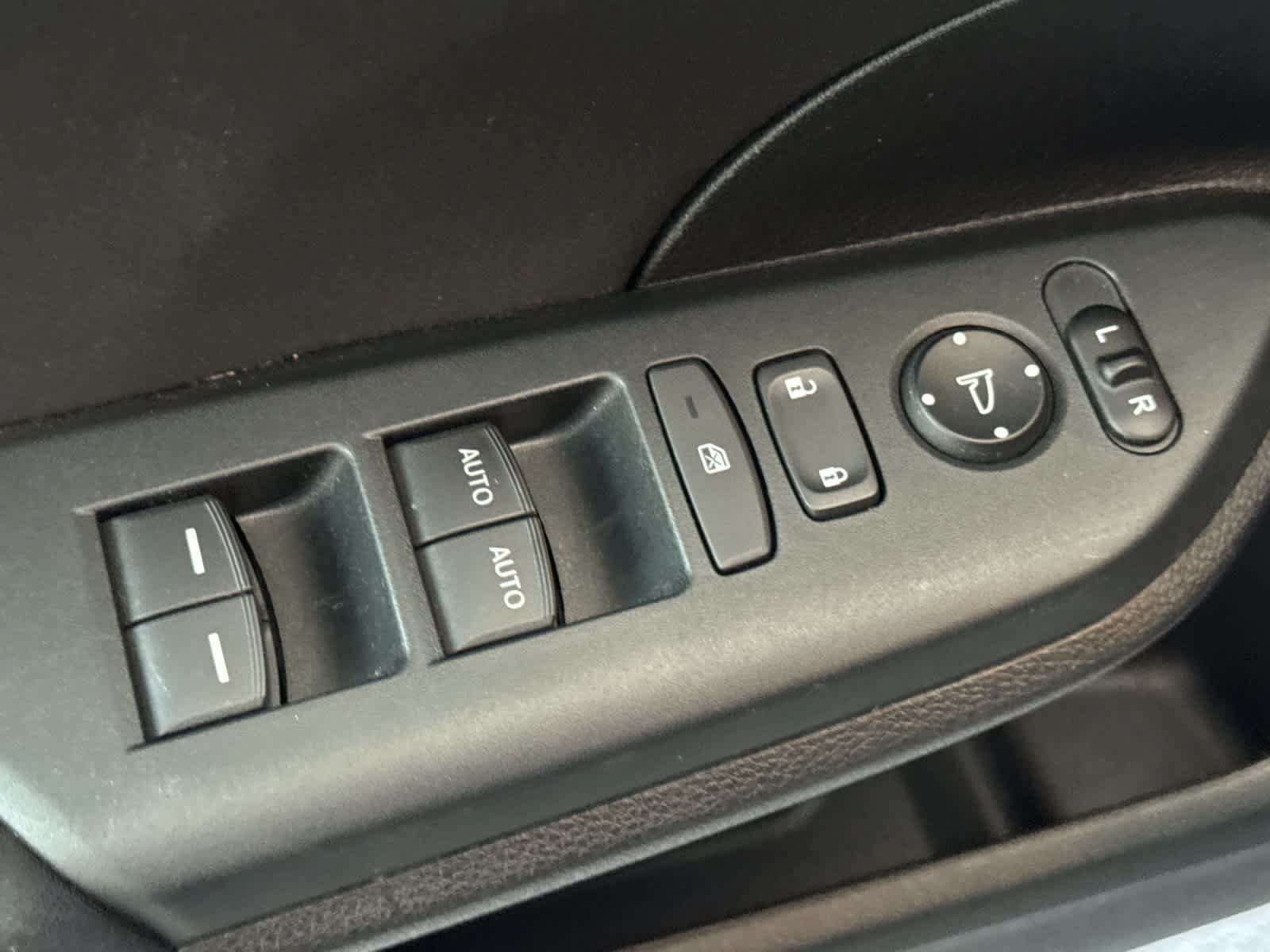 Used 2019 Honda Civic EX image 13