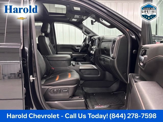 Used 2023 GMC Sierra 2500 AT4 w/ AT4 Premium Plus Package AWD/4WD image 11