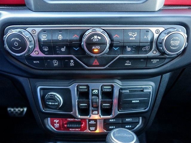 Used 2020 Jeep Gladiator Rubicon w/ Cold Weather Group video 3