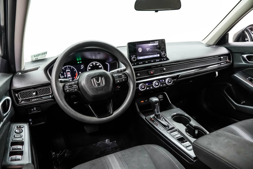 Used 2023 Honda Civic LX image 4