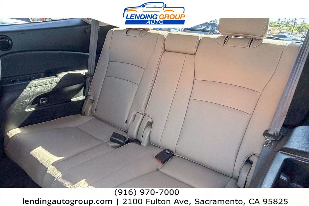 Used 2017 Honda Pilot Elite image 18