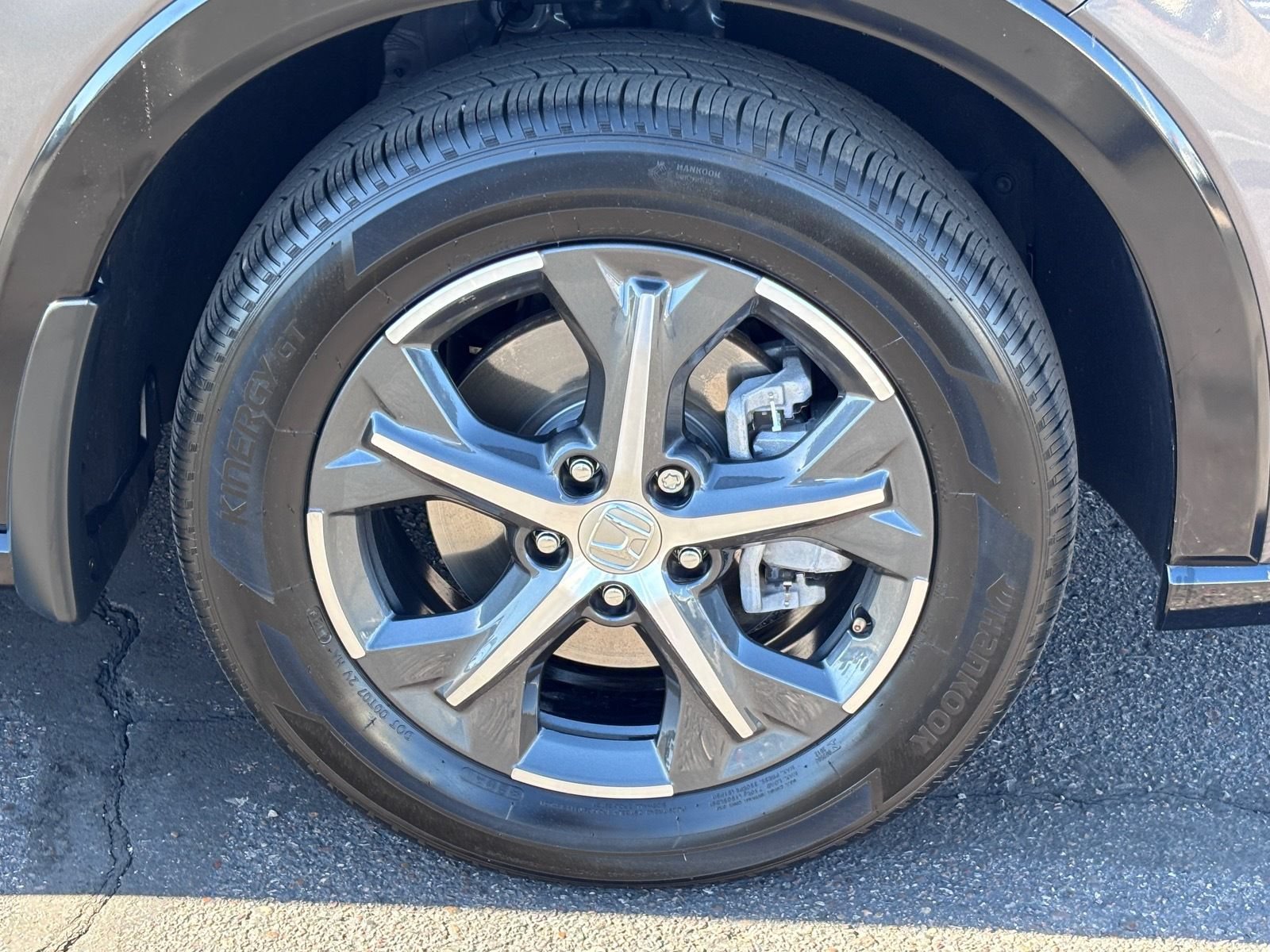 Certified 2025 Honda HR-V EX-L image 11