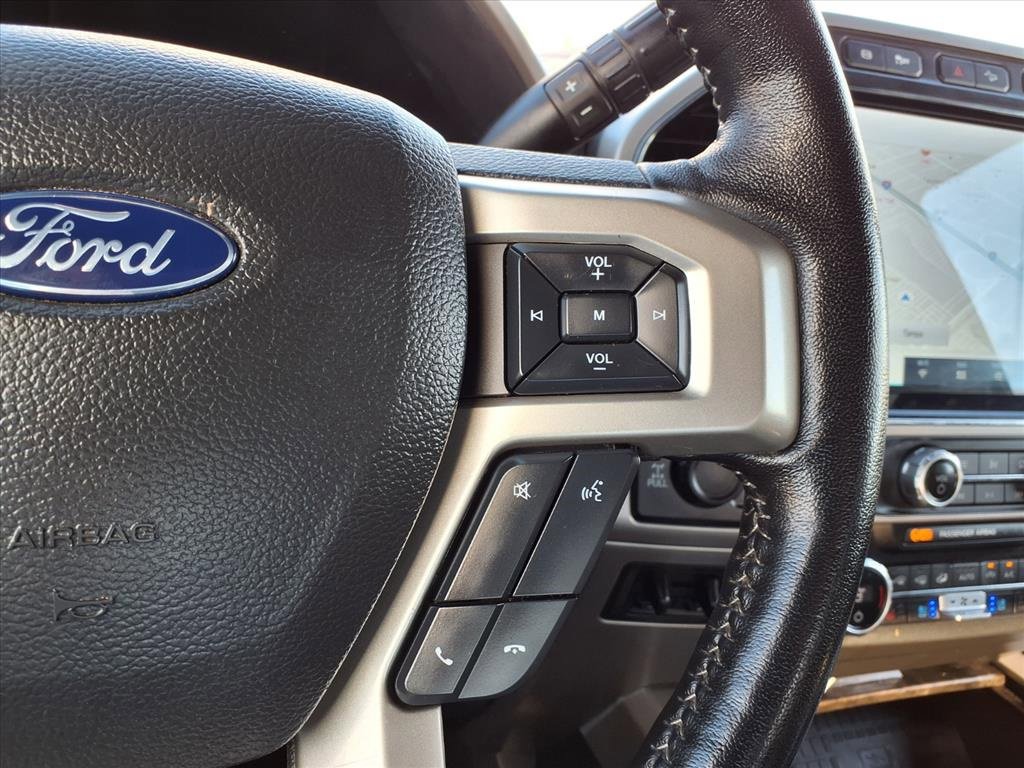 Used 2022 Ford F250 Lariat w/ Black Appearance Package image 36