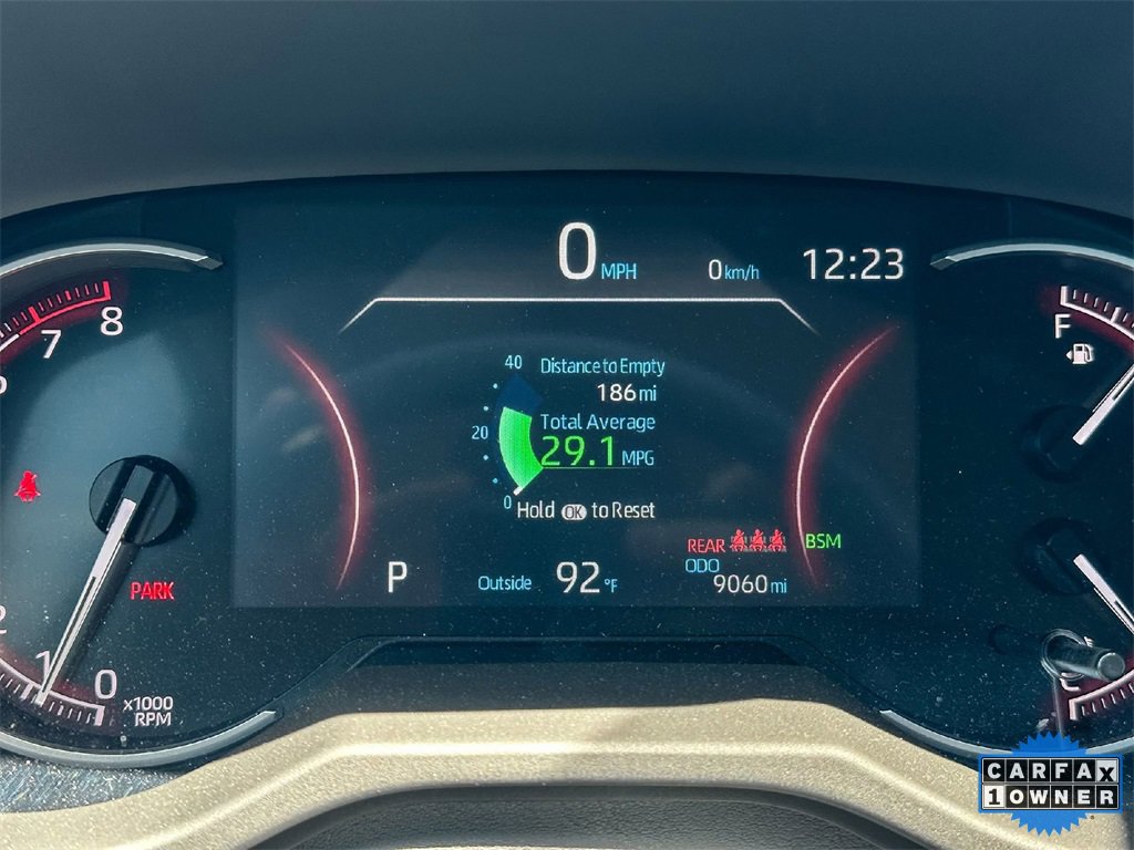 Used 2025 Toyota RAV4 XLE image 25