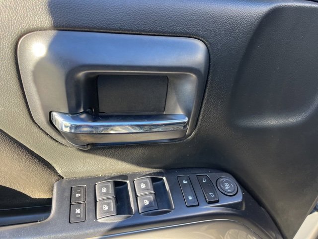 Used 2018 Chevrolet Silverado 1500 LT w/ Texas Edition image 14