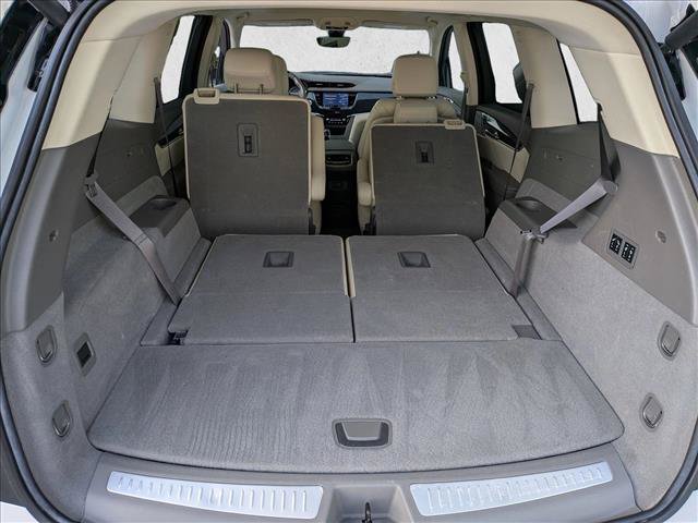 Used 2024 Cadillac XT6 Premium Luxury w/ Technology Package AWD/4WD image 6