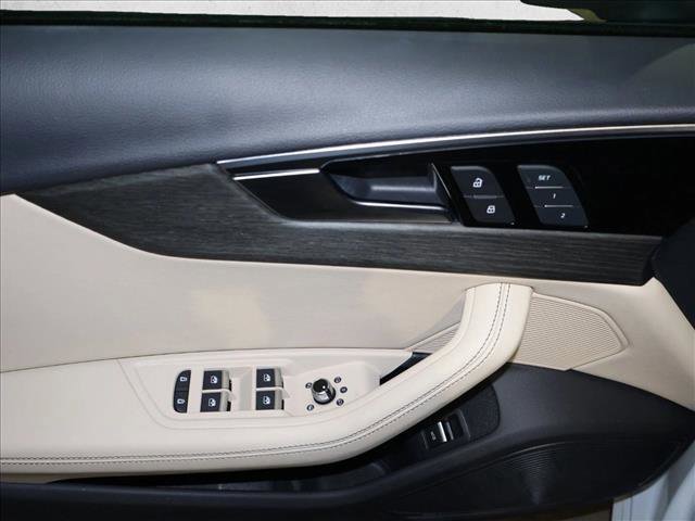 Used 2023 Audi A4 2.0T Premium Plus w/ Premium Plus Package image 9