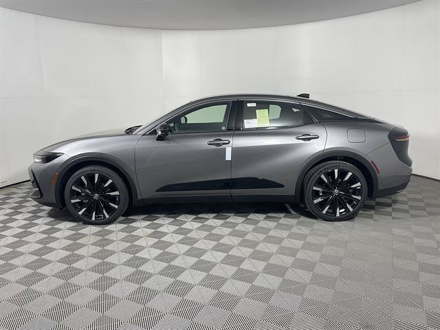 New 2026 Toyota Crown Platinum AWD/4WD image 4