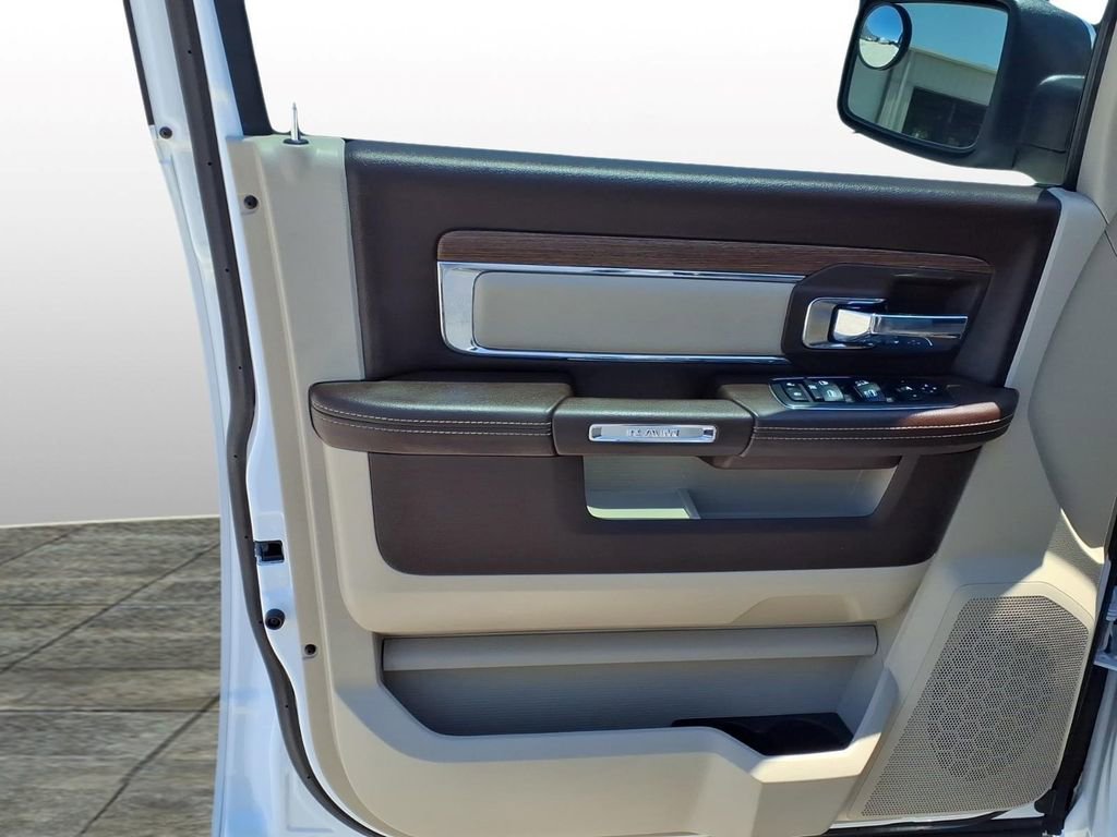 Used 2019 RAM 1500 Laramie w/ Convenience Group RWD image 12