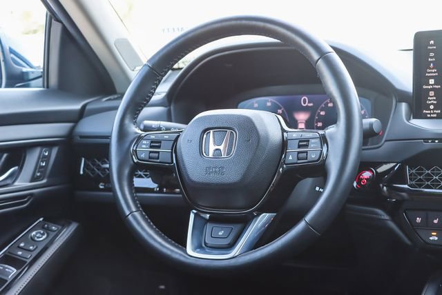 Used 2025 Honda Accord Touring image 17