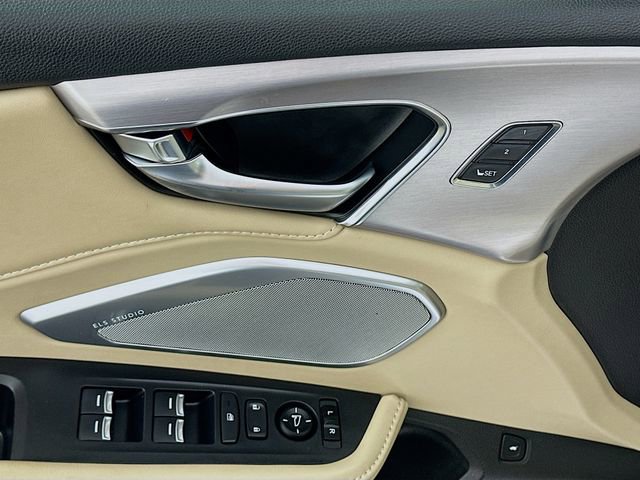 Used 2023 Acura RDX w/ Technology Package image 23