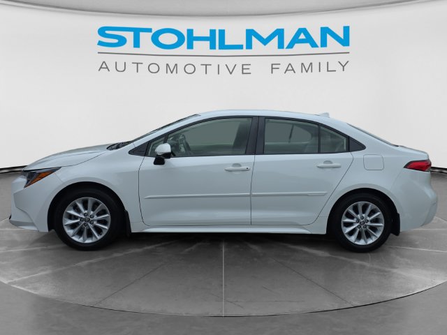Used 2022 Toyota Corolla LE w/ LE Convenience Package FWD image 8