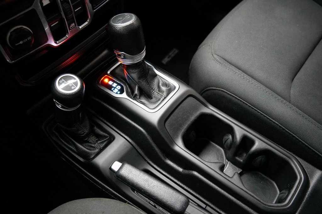 Used 2019 Jeep Wrangler Unlimited Sport S image 30